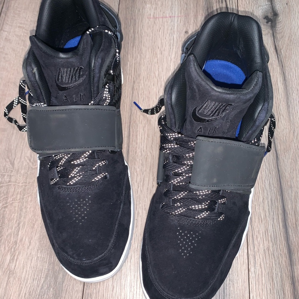 Nike Air Trainer size 13